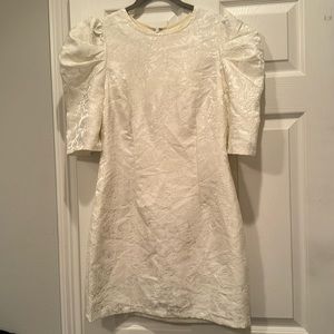 White Jacquard Dress with Short Sleeves.